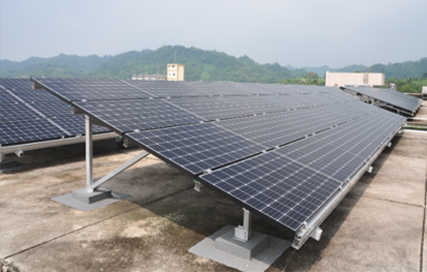 太陽能支撐架及基礎座 材質：熱浸鍍鋅、鍍鋁鎂鋅鋼材或鋁合金。